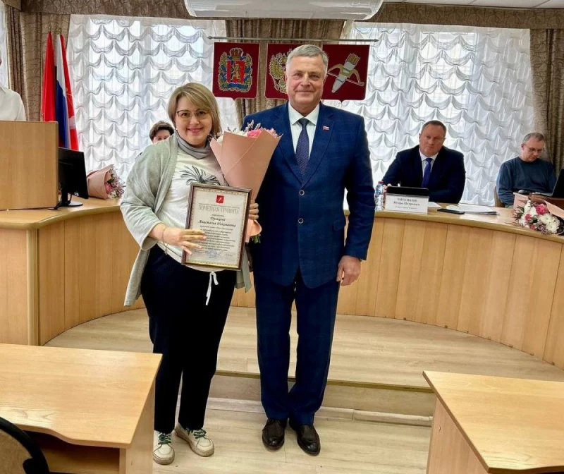 Сергей Никитин лично вручил награды ачинцам, внёсшим значительный вклад в развитие местного самоуправления