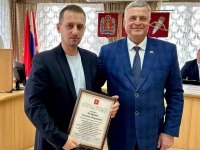 Сергей Никитин лично вручил награды ачинцам, внёсшим значительный вклад в развитие местного самоуправления