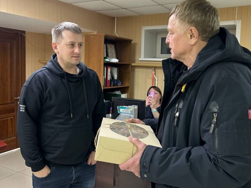 Сергей Никитин поздравил газеты округа с Днём российской печати