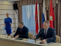 Депутаты округа совместно с депутатом Государственной думы приняли участие в подписании Соглашения о социально-экономическом сотрудничестве между муниципалитетом и Ачинским глинозёмным комбинатом компании РУСАЛ