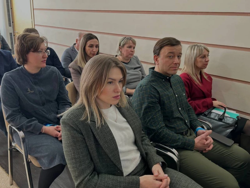 Депутаты округа совместно с депутатом Государственной думы приняли участие в подписании Соглашения о социально-экономическом сотрудничестве между муниципалитетом и Ачинским глинозёмным комбинатом компании РУСАЛ